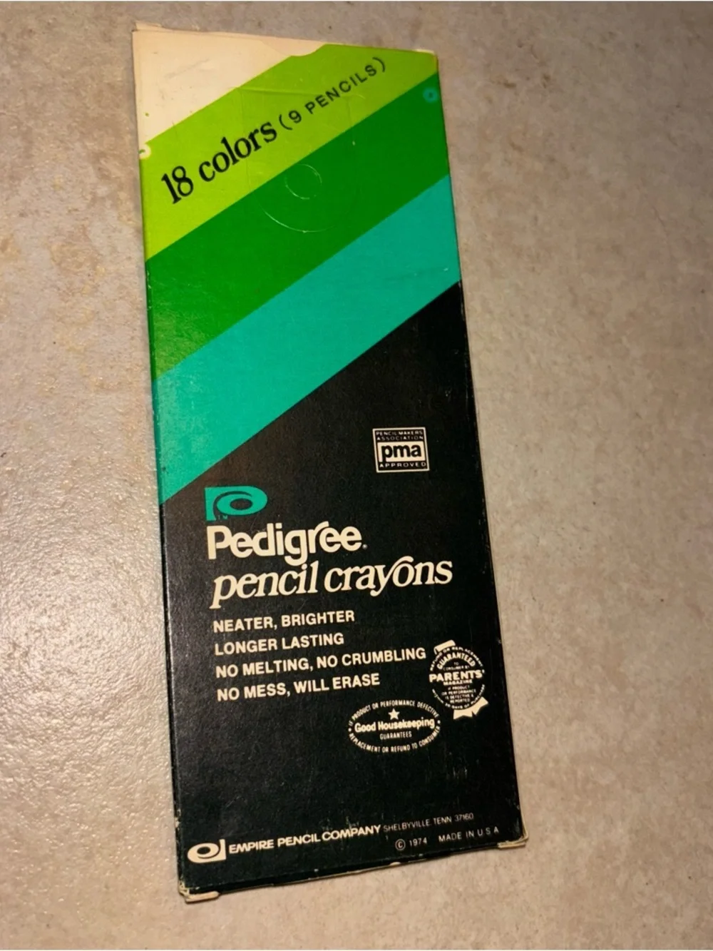 Vintage 1974 Pedigree Pencil Crayons No. 1124 18 Colors 9 Double-Sided